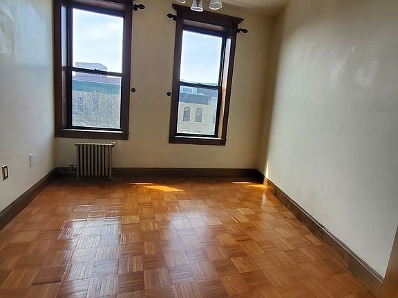 2nd image of 669 Washington Ave #2
