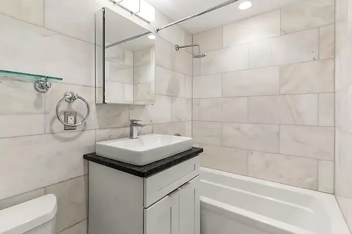 126 Salem St #1 — Photo 8