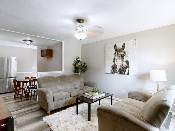 2nd image of 7610 Labrador Dr