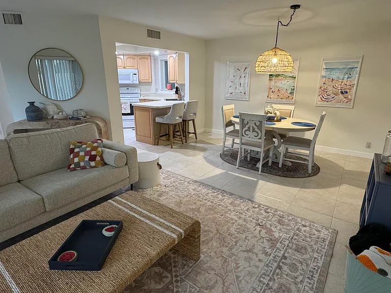 176 Seabreeze Cir — Photo 10