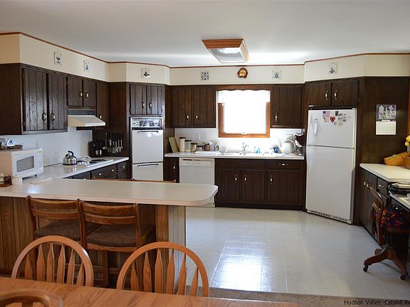 5th image of 80 Cliff Ave