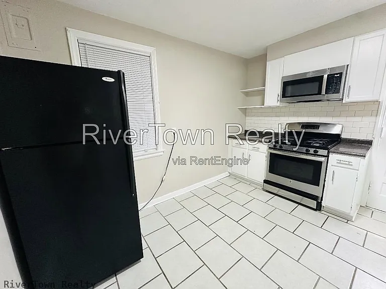 3627 N Lloyd Cir — Photo 8
