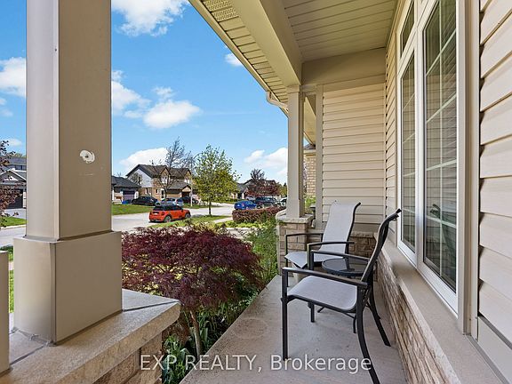 4th image of 4324 Beverley Cres