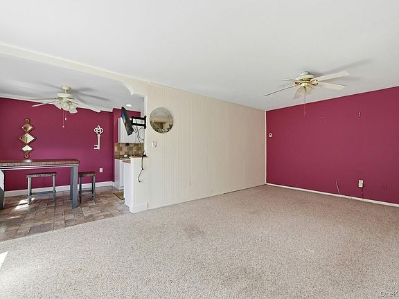3rd image of 263 N Newbridge Road #1C