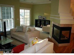 8660 Hope Mews Ct, Sandy Springs, GA 30350