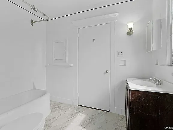 39 Neptune Ave #2 — Photo 10