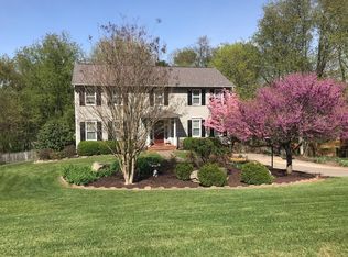 665 Stayman Rd, Roanoke, VA 24019