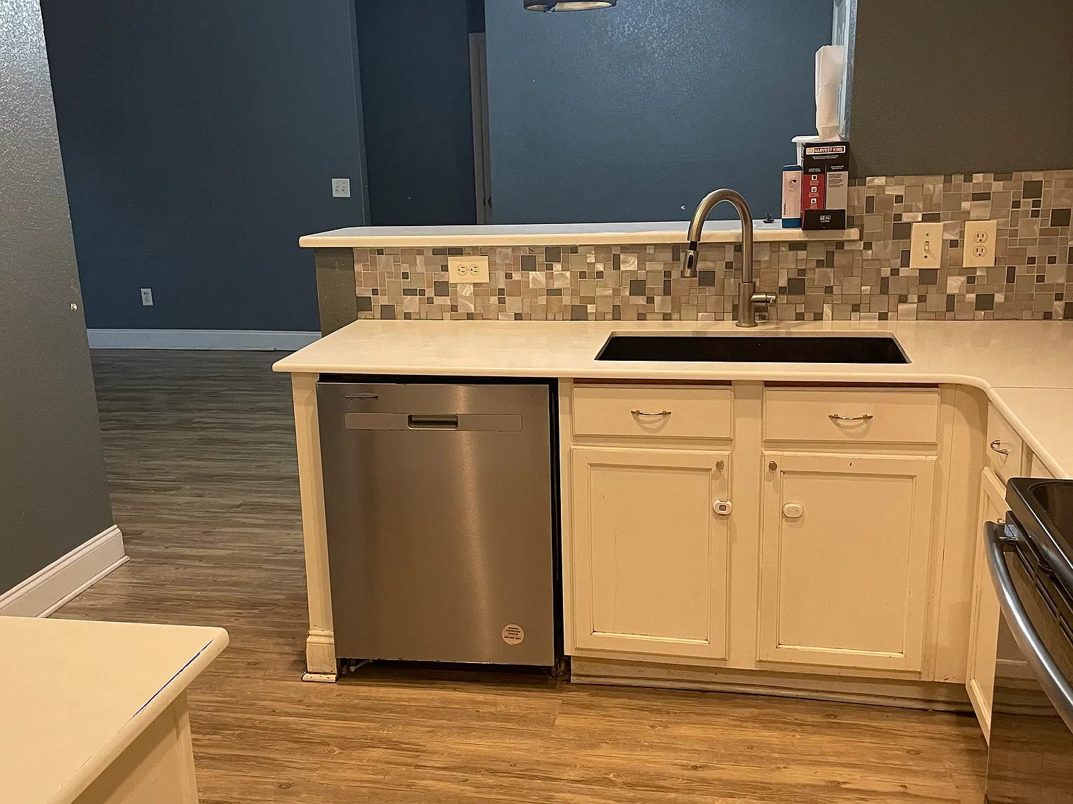 3 bed, $1,495 — Photo 4