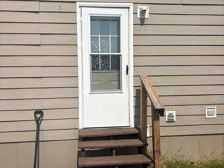 2703 Olivine St — Photo 2