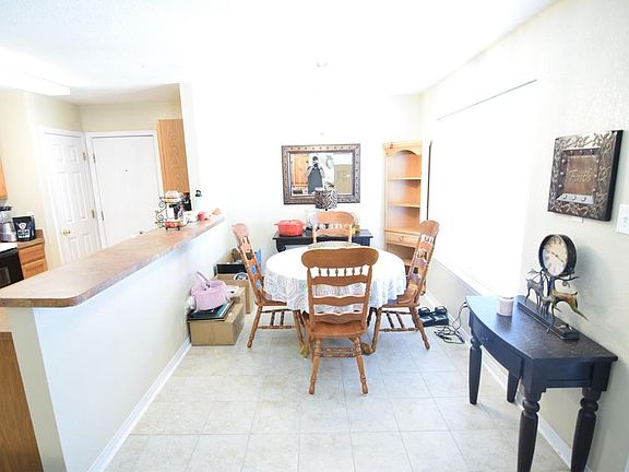4th image of 157 Satch Dr #B