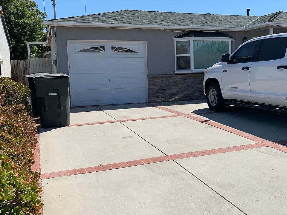 2nd image of 4332 W 178th St