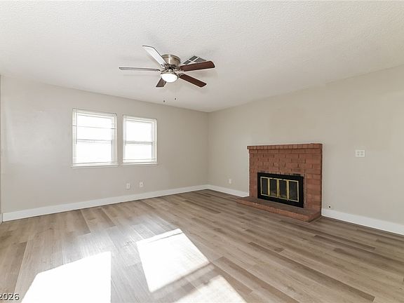 4th image of 5366 Ravendale Cir