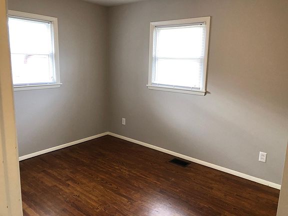5th image of 4032 Jefferson St