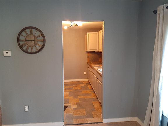 3rd image of 3825 E 60th Ter