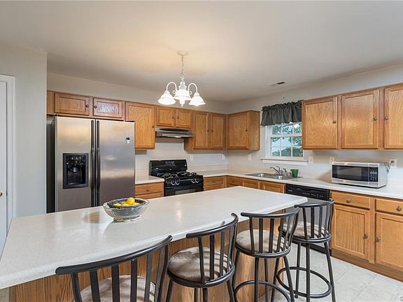 4th image of 6914 Fort Alvis Ct