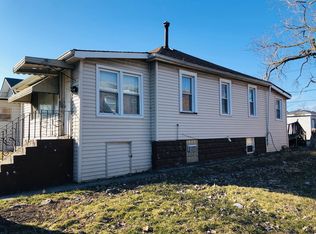 7420 W 64th St, Summit Argo, IL 60501