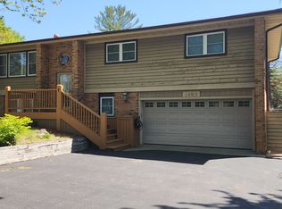 34611 N Iroquois Trl, McHenry, IL 60051