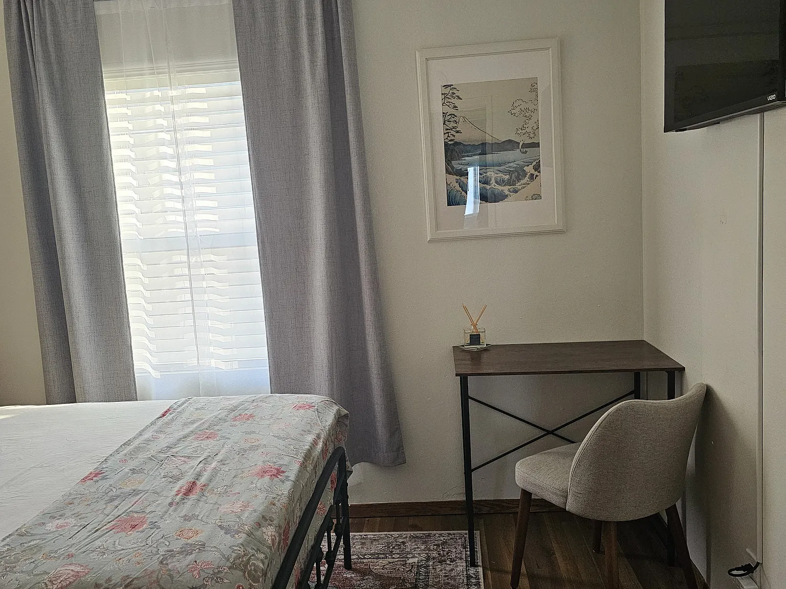 1 bed, 880 sqft, $900 — Photo 3