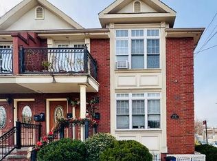 60-60 88th Pl, Queens, NY