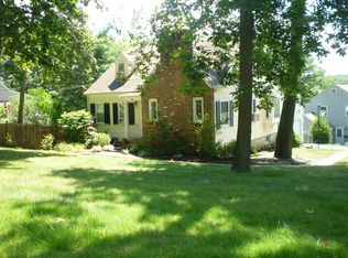 34 Twin Falls Rd, Berkeley Heights, NJ 07922