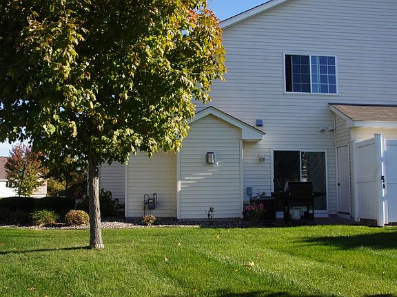 2nd image of 2481 Yellowstone Dr