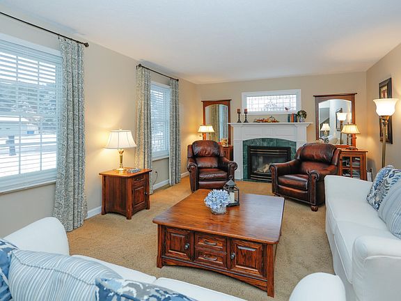7237 Eagle Terrace-103