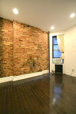 Rented by Keller Williams NYC | media 20