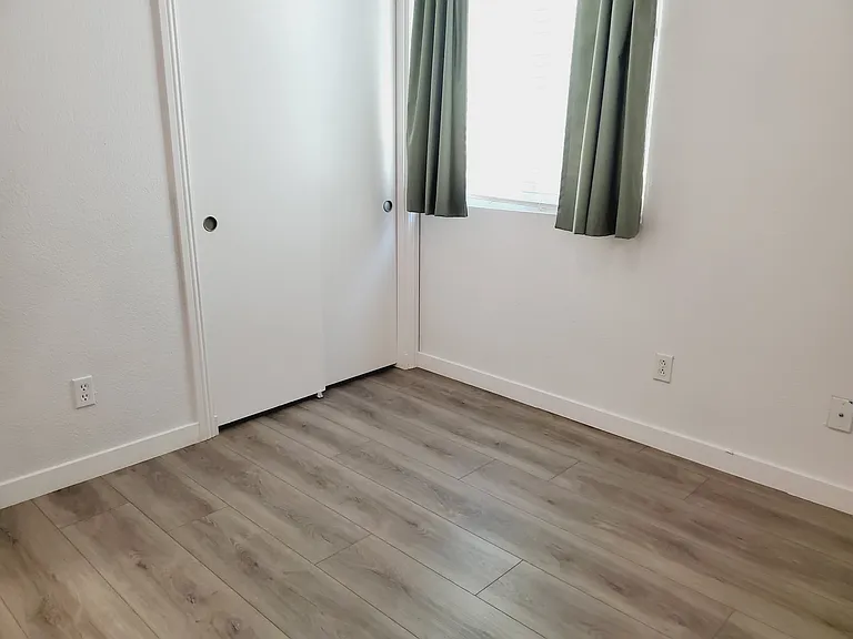 3070 Hawaii Ct — Photo 15