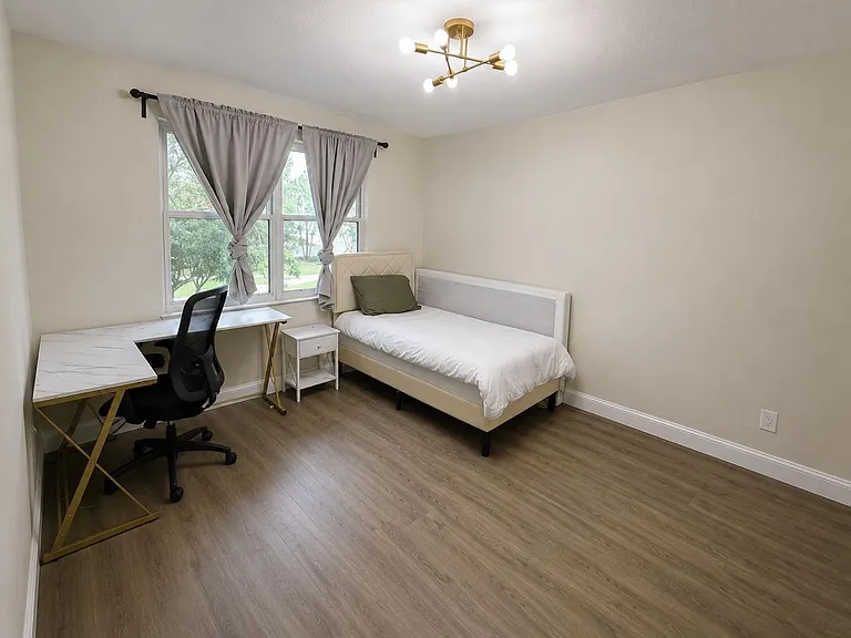 6819 Sienna Club Pl — Photo 19