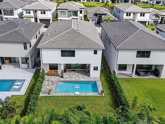 2nd image of 8366 Essex Country Club Drive