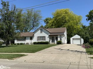 714 W 18th St, Carroll, IA 51401