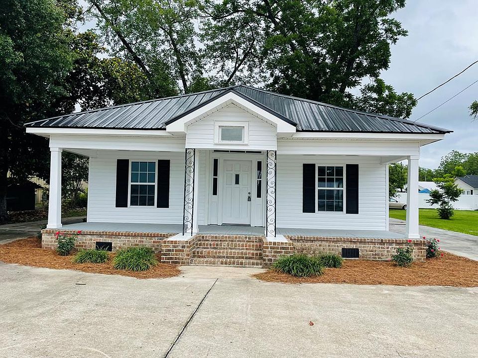 305 S Veterans Blvd, Glennville, GA 30427 MLS 20800 Zillow