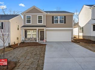 322 Carramore Dr, Inman, SC 29349