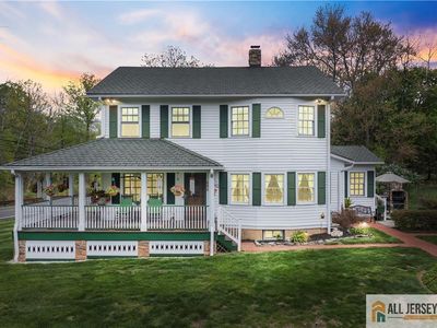 693 Weston Canal Rd, Somerset, NJ, 08873