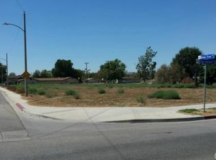 1290 Olive Tree Ln, Hemet, CA 92543