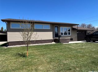 1613 Dieppe CRESCENT, Estevan, SK S4A 1W8