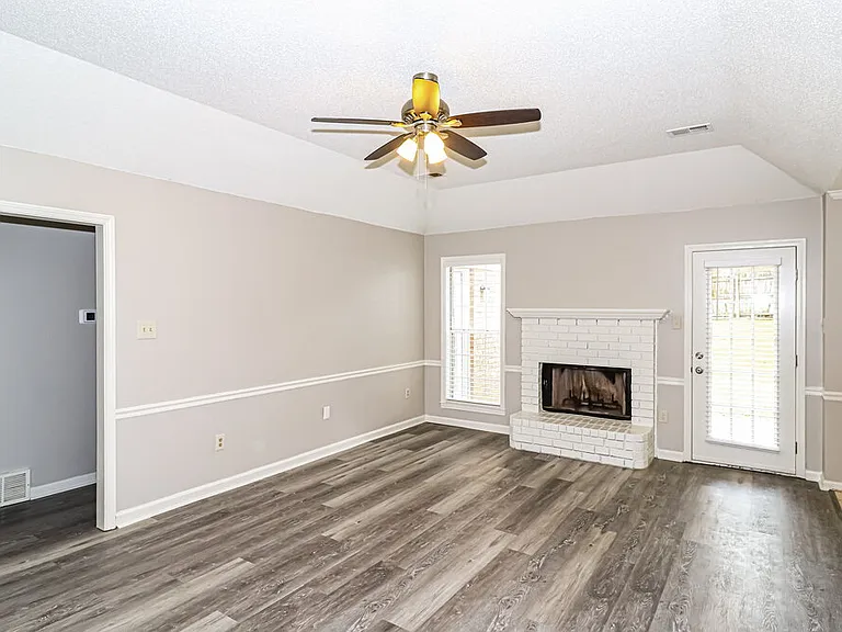 4046 Shady Mill Cv — Photo 5
