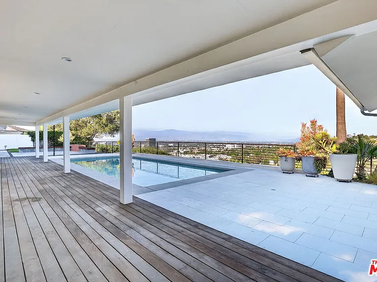 4186 Regal Oak Dr — Photo 19