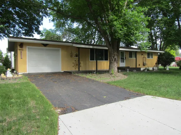 705 17th St, Granite Falls, MN 56241