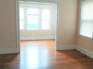 3 Saint Clements Rd #1, Medford, MA 02155