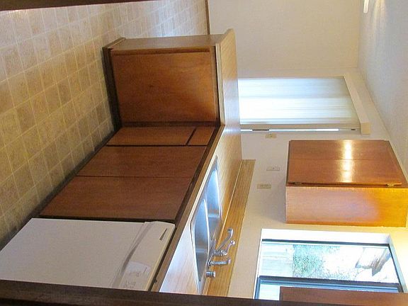3rd image of 6515 47th Ave NE #C