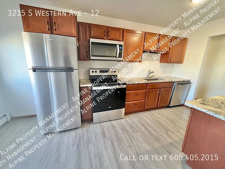 Recently Updated 1 Bed/1 Bath Apartment For Rent! — Photo 4