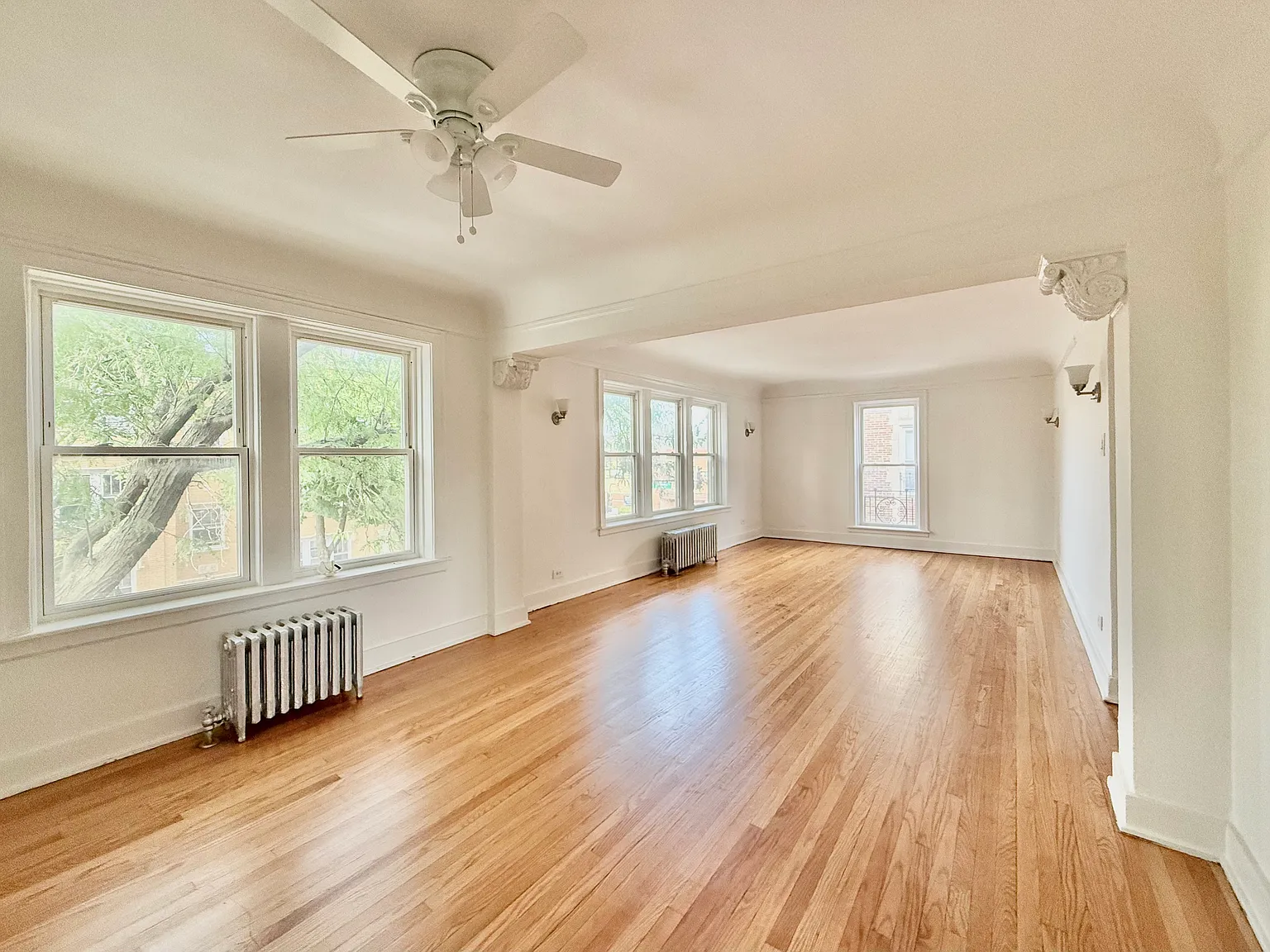 2 bed, 1200 sqft, $1,700 — Photo 1