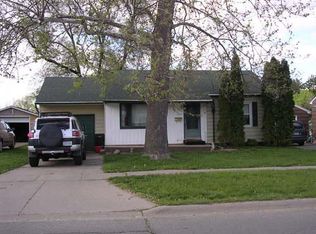 1523 Greenwood Dr, Ottumwa, IA 52501