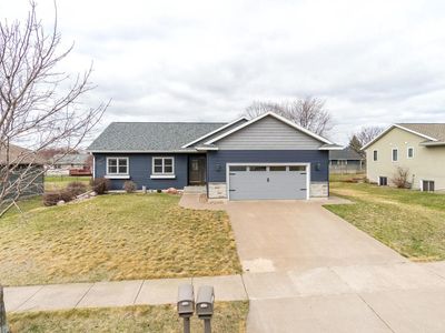 809 Oakwood DRIVE, Holmen, WI, 54636