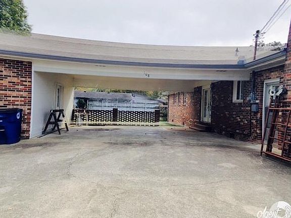 5th image of 108 Ashwood Dr