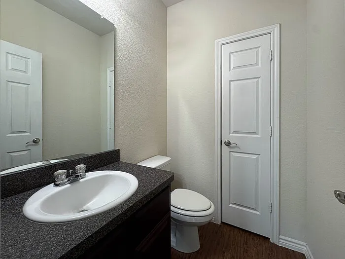 5513 Galante Ln — Photo 8