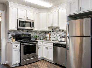 776 White Oaks Rd #801, Mooresville, NC 28115