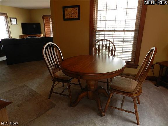 5th image of 4837 Mahoning Ave NW
