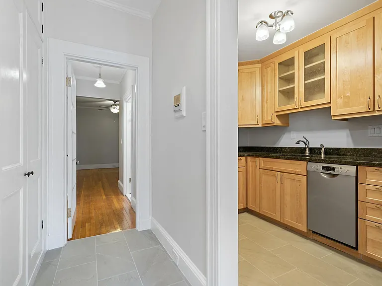 405 Commonwealth Ave #1 — Photo 5
